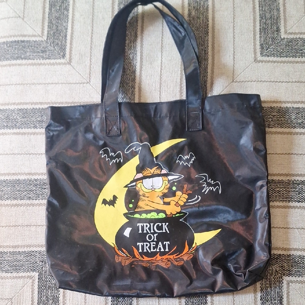 Garfield Vintage 1978 Halloween Kids Tote Bag - Black